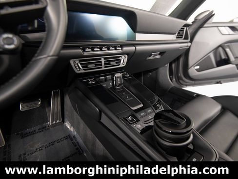 Used 2022 Porsche 911 Carrera 4 GTS image 26