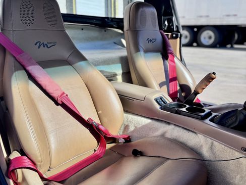 Used 1997 MAZDA MX-5 Miata image 48