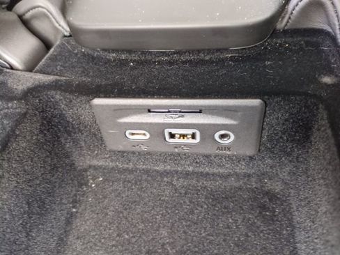 Used 2020 Chevrolet Corvette Stingray w/ 3LT Preferred Equipment Group image 25