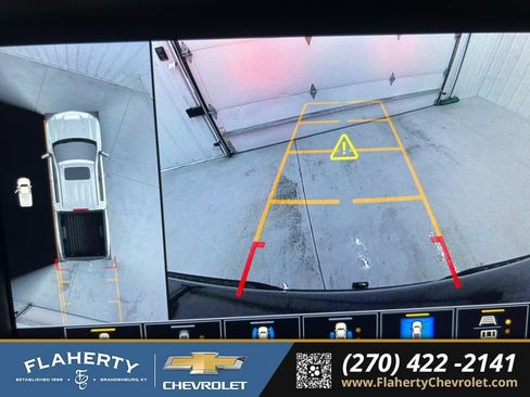 Used 2022 Chevrolet Silverado 1500 High Country w/ Technology Package image 37