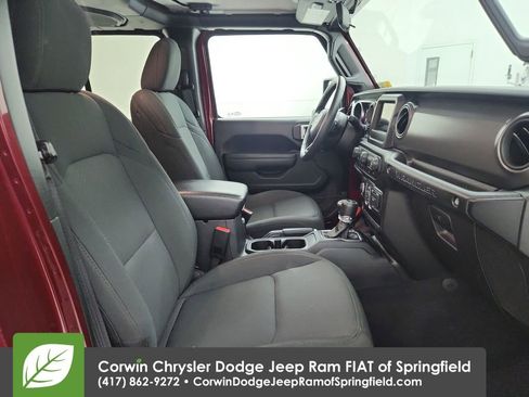 Certified 2022 Jeep Wrangler Unlimited Sport image 32