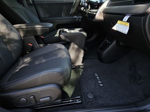 New 2026 Hyundai Ioniq 5 SEL image 9