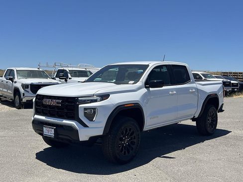 New 2026 GMC Canyon Elevation RWD image 7