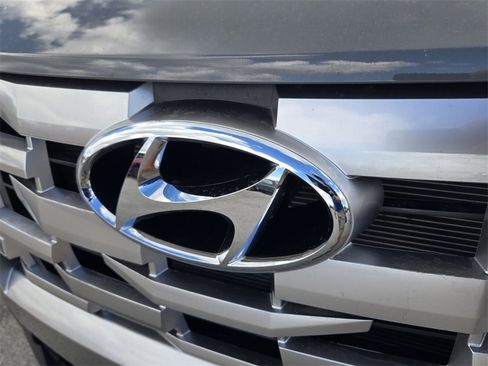 Certified 2024 Hyundai Santa Cruz SEL w/ Activity Package image 11