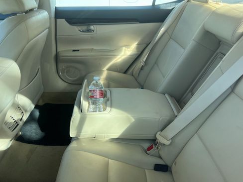 Used 2013 Lexus ES 350 350 w/ Premium Pkg image 13