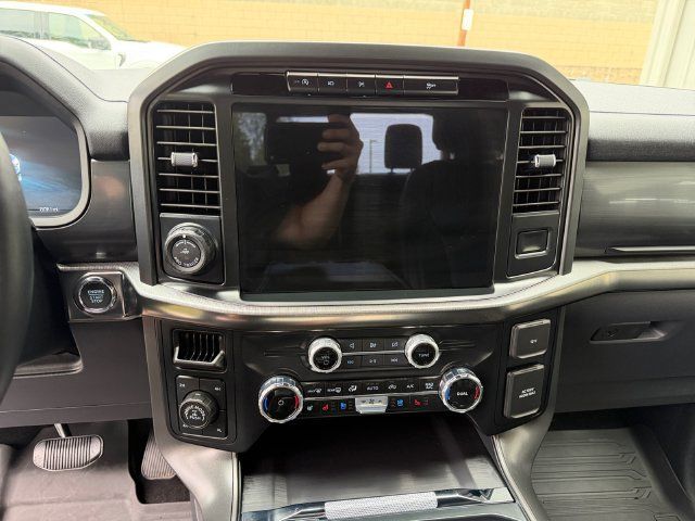 Used 2024 Ford F150 Lariat AWD/4WD image 20