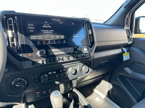 New 2026 Nissan Frontier SV image 32