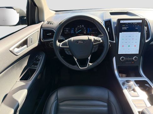 Certified 2024 Ford Edge SEL w/ Convenience Package image 26