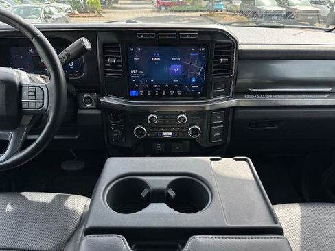 Certified 2024 Ford F350 Lariat w/ Camper Package AWD/4WD image 18