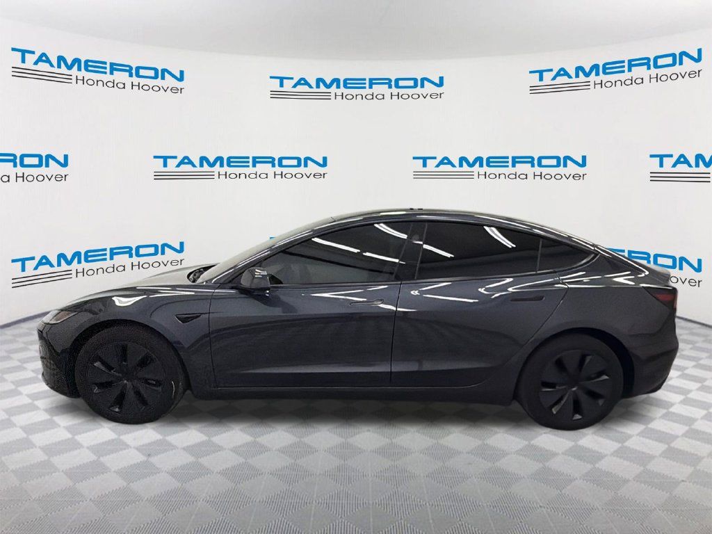 Used 2024 Tesla Model 3 Long Range RWD image 2