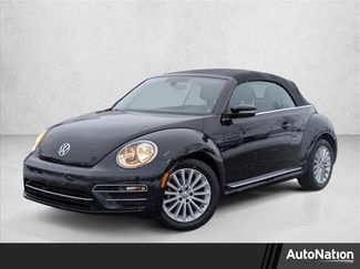 Used 2019 Volkswagen Beetle 2.0T SE video 1