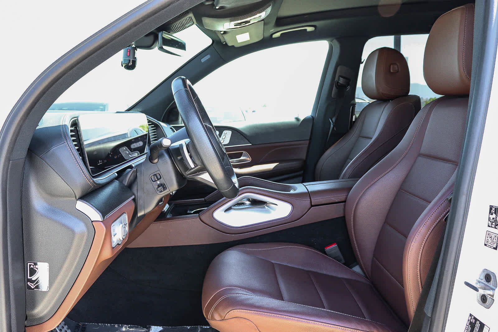 Used 2024 Mercedes-Benz GLS 450 4MATIC image 20