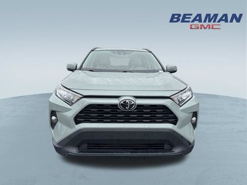 Used 2021 Toyota RAV4 XLE Premium FWD image 2