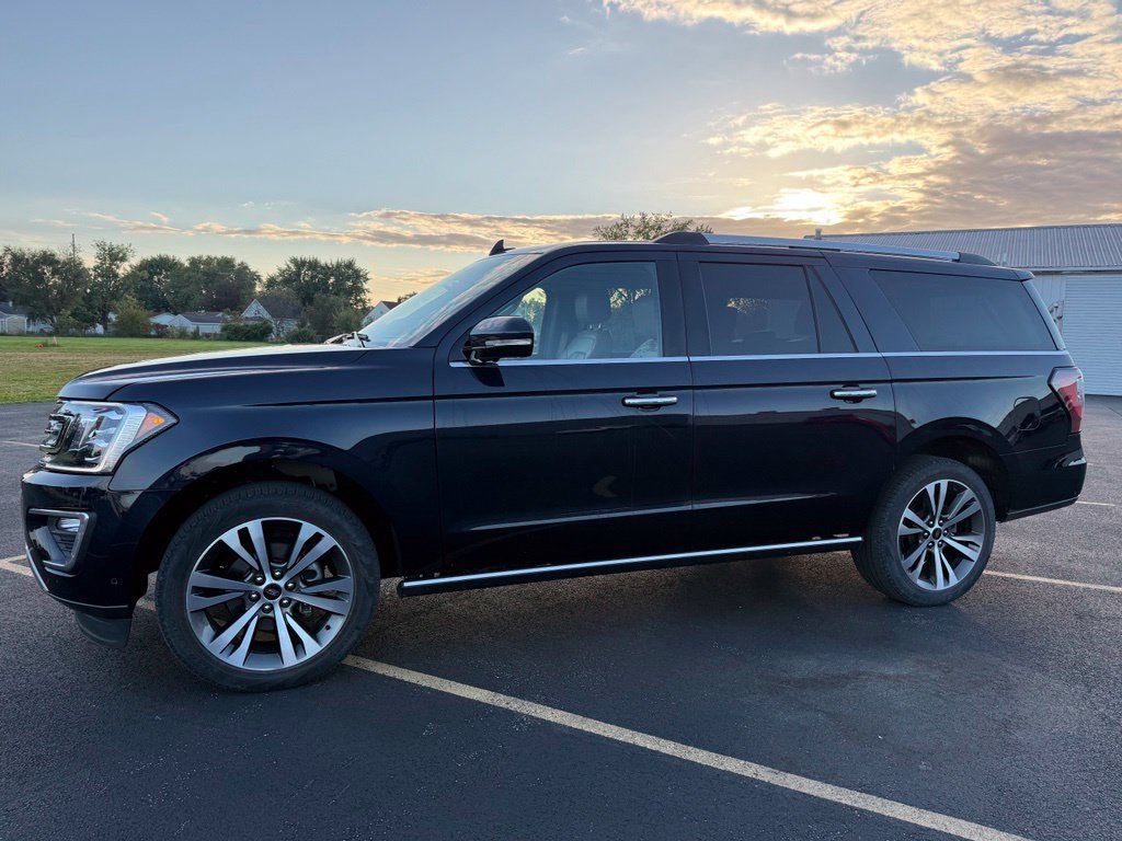 Used 2021 Ford Expedition Max Limited AWD/4WD image 1