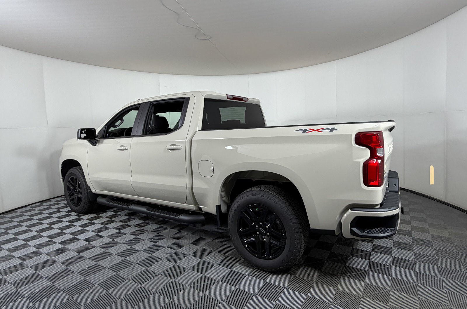New 2026 Chevrolet Silverado 1500 RST w/ RST Select Package AWD/4WD image 3