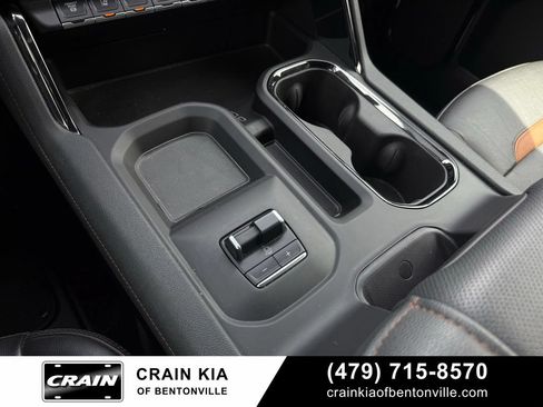 Used 2024 GMC Sierra 2500 AT4 w/ AT4 Premium Plus Package AWD/4WD image 18