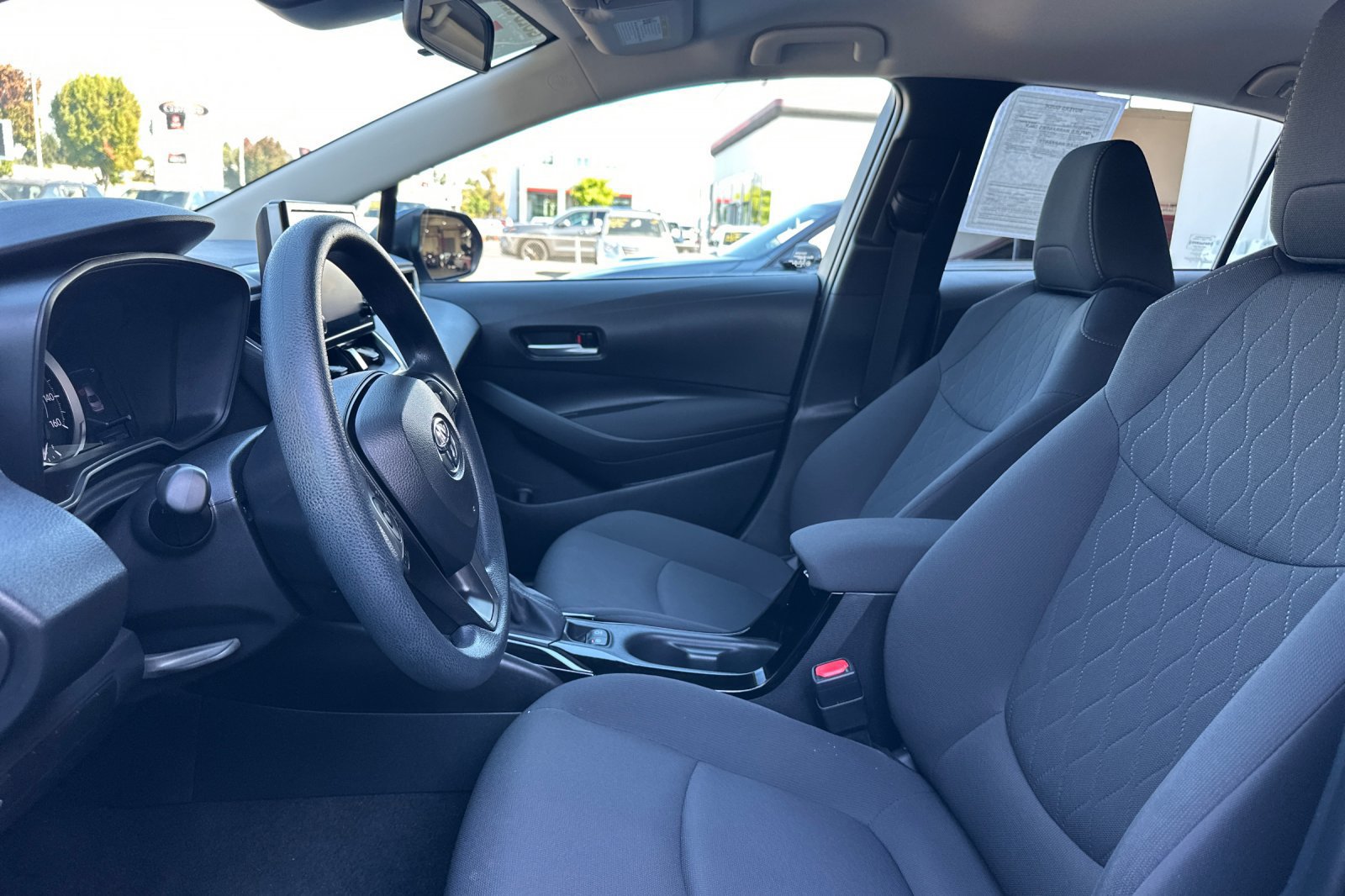 Certified 2021 Toyota Corolla LE w/ Carpet Mat Package (TMS) FWD image 26