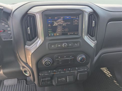 Used 2026 Chevrolet Silverado 2500 Custom w/ Custom Value Package image 14