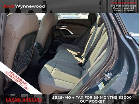Certified 2025 Audi Q5 Premium w/ Premium Plus AWD/4WD image 10
