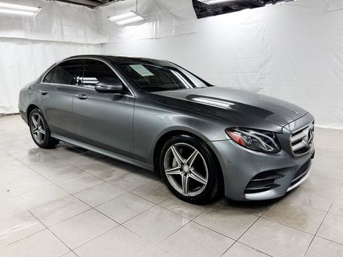 Used 2017 Mercedes-Benz E 300 4MATIC image 8