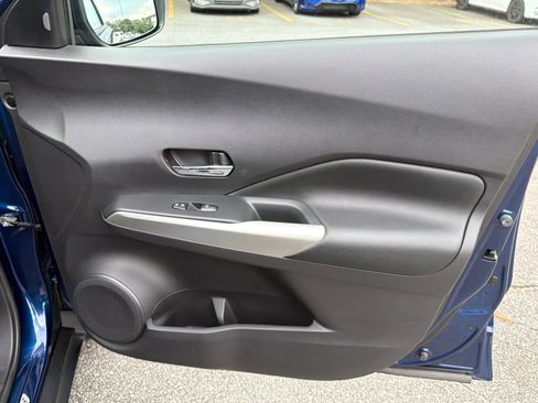 Used 2020 Nissan Kicks SR w/ SR Premium Package FWD image 14