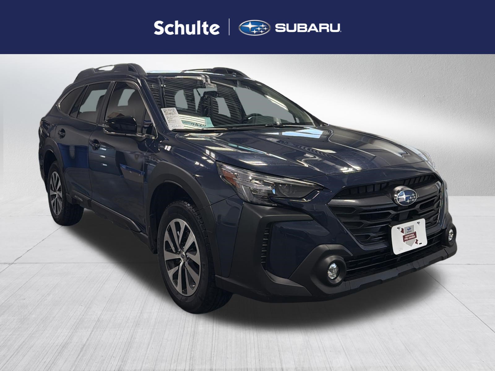 Certified 2025 Subaru Outback Premium AWD/4WD image 1