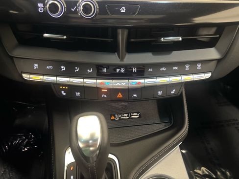 Used 2025 Cadillac CT4 Premium Luxury image 29