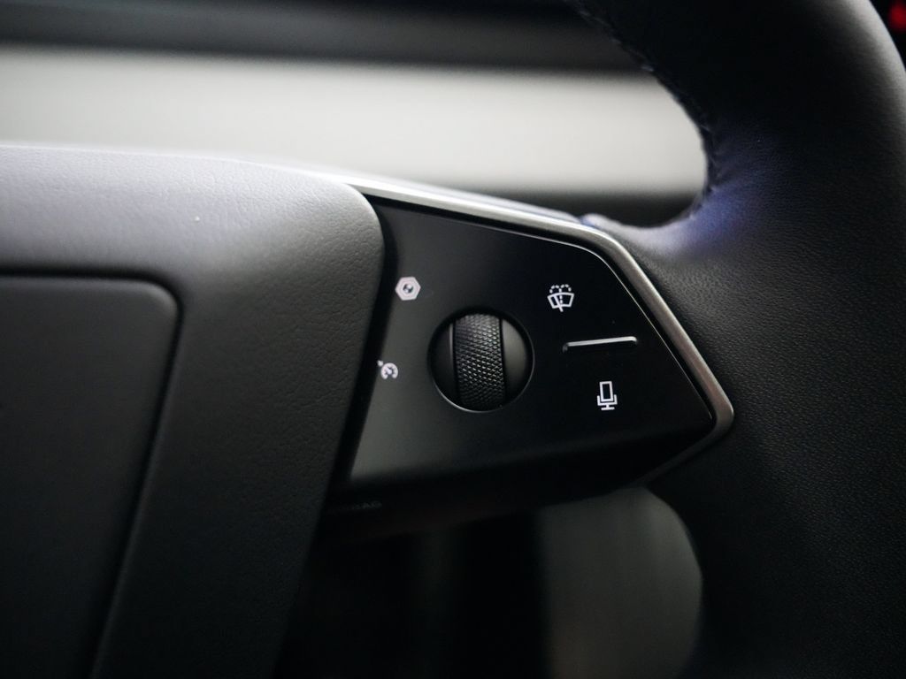 Used 2024 Tesla Cybertruck Cyberbeast AWD/4WD image 19