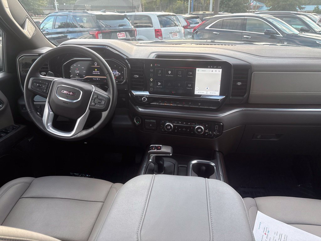 Used 2024 GMC Sierra 1500 SLT w/ SLT Premium Plus Package AWD/4WD image 9
