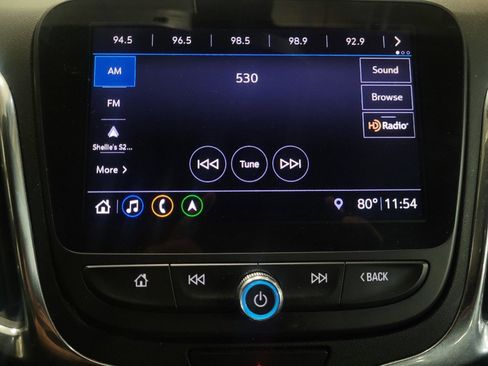 Used 2019 Chevrolet Equinox LT FWD image 25