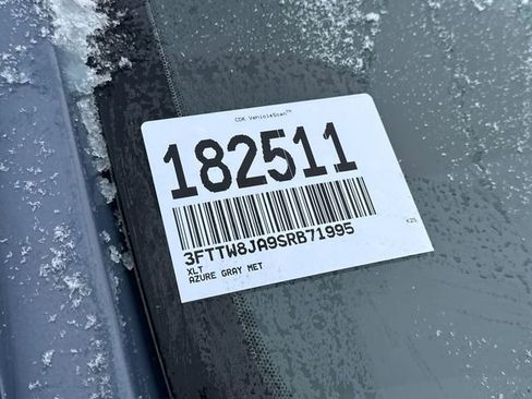 New 2025 Ford Maverick XLT w/ XLT Luxury Package image 24