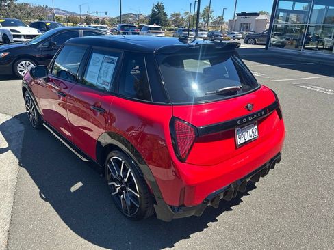 Used 2025 MINI Cooper S FWD image 3