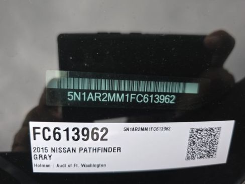 Used 2015 Nissan Pathfinder S AWD/4WD image 36