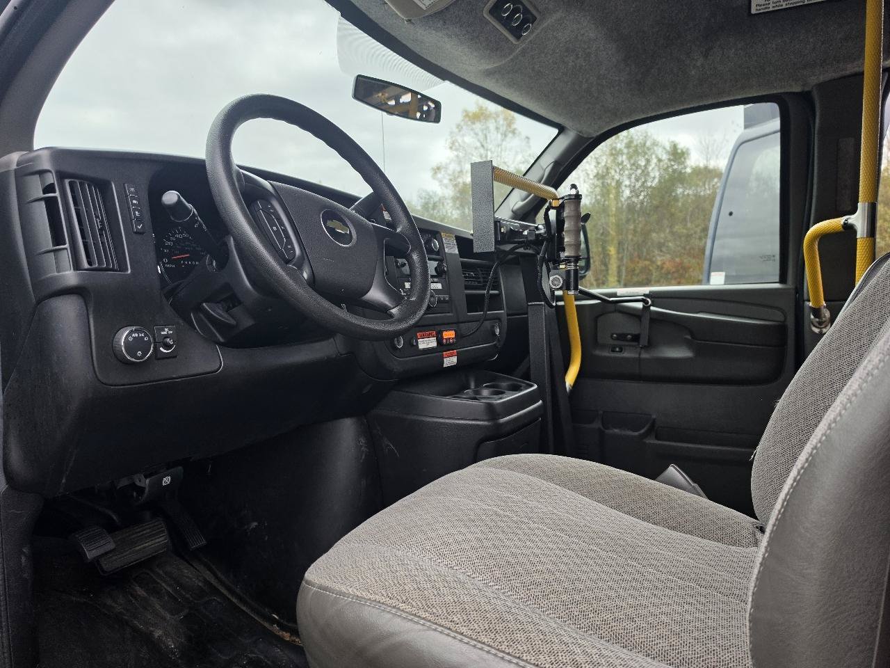 Used 2013 Chevrolet Express 3500 LT w/ LT Preferred Equipment Group RWD image 11