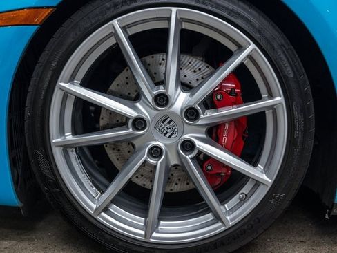 Used 2020 Porsche 911 Carrera S image 18