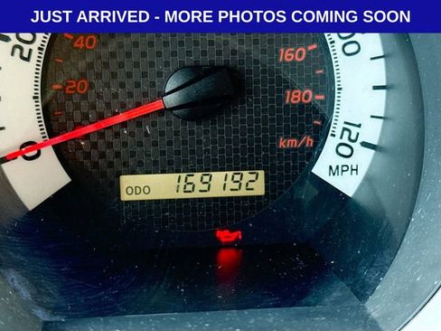 Used 2014 Toyota Tacoma 4x4 Access Cab V6 w/ TRD Off-Road Package image 11