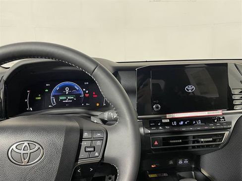 New 2026 Toyota Camry Hybrid w/ Convenience Package AWD/4WD image 15