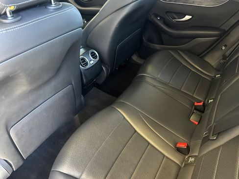 Used 2018 Mercedes-Benz GLC 350e 4MATIC image 15