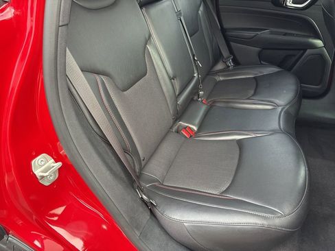 Used 2023 Jeep Compass Trailhawk image 20