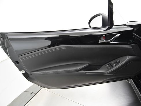 New 2026 MAZDA MX-5 Miata Club w/ Weather Package RWD image 37