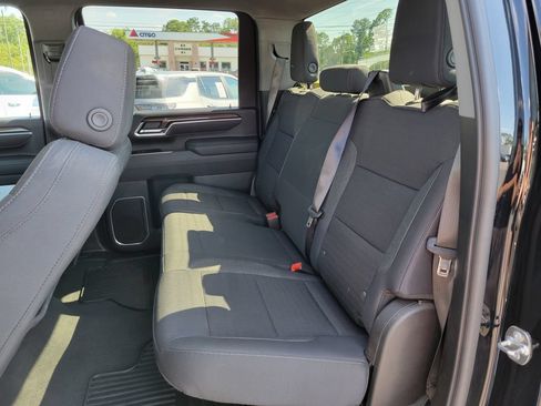 Used 2025 Chevrolet Silverado 2500 LT w/ Convenience Package AWD/4WD image 14