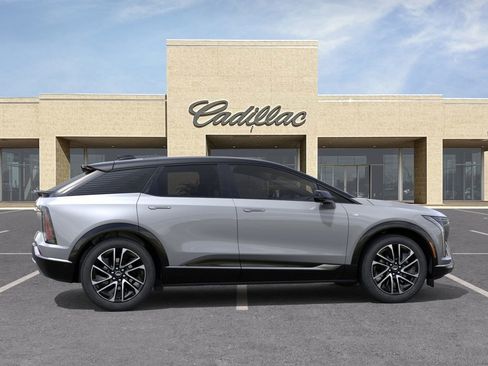 New 2026 Cadillac Optiq Sport 2 image 5