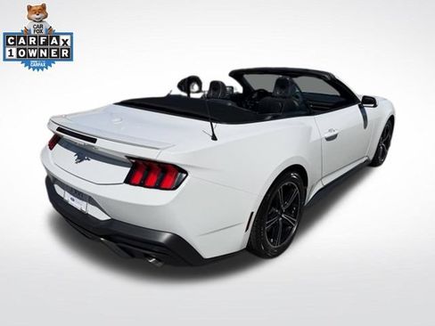 Used 2025 Ford Mustang Premium RWD image 10