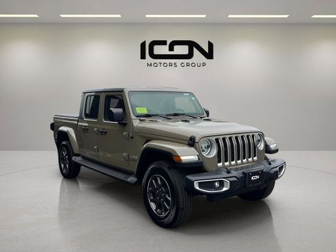 Used 2020 Jeep Gladiator Overland AWD/4WD image 7