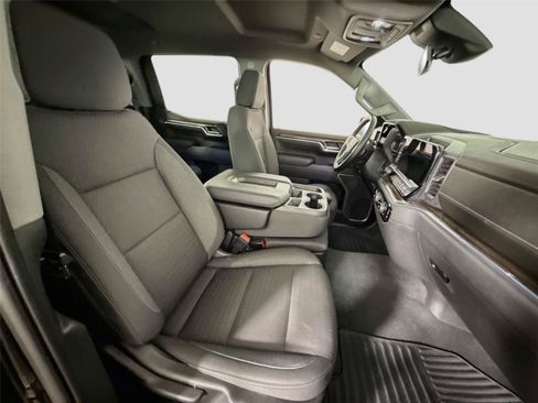 Used 2023 Chevrolet Silverado 1500 LT AWD/4WD image 20
