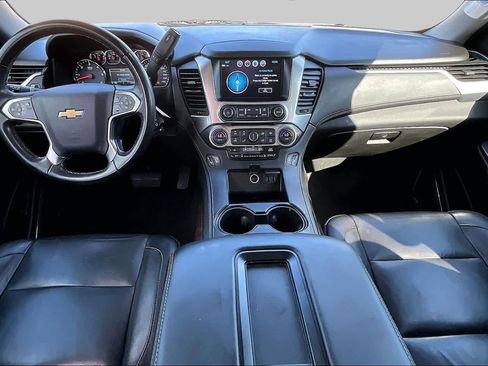 Used 2019 Chevrolet Tahoe LT AWD/4WD image 16