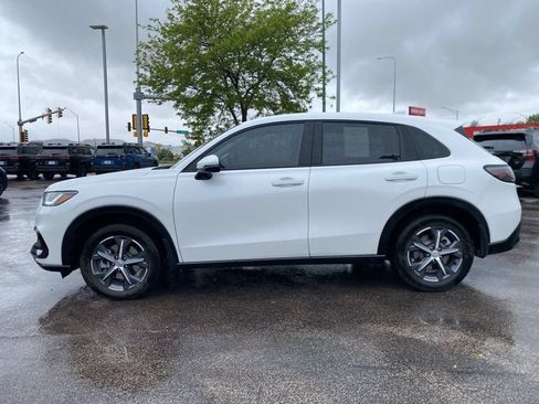 Used 2025 Honda HR-V EX-L image 4