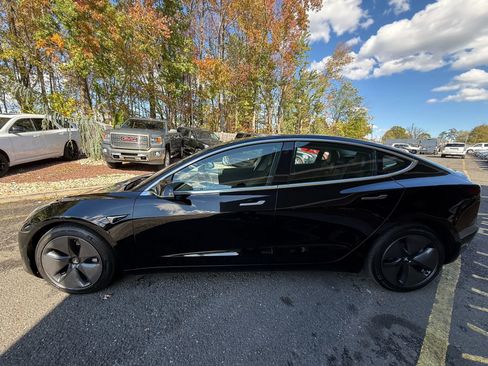 Used 2018 Tesla Model 3 Long Range image 3