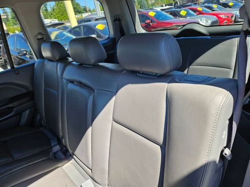 Used 2005 Honda Pilot EX-L image 11