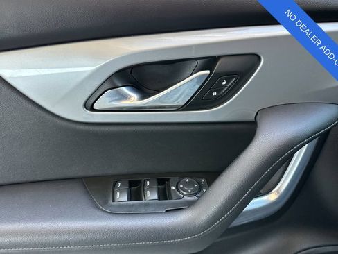 Used 2020 Chevrolet Blazer LT FWD image 11
